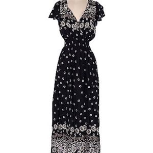 Kindred Causal Dress Plunge Short Sleeve